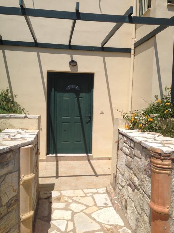 Il Villaggio Chrani Bagian luar foto